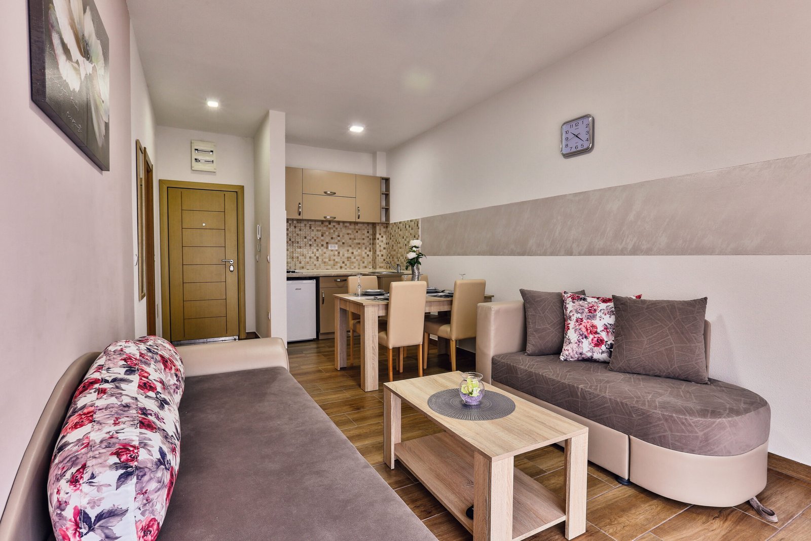 sutomore apartmani brzac apartman 32