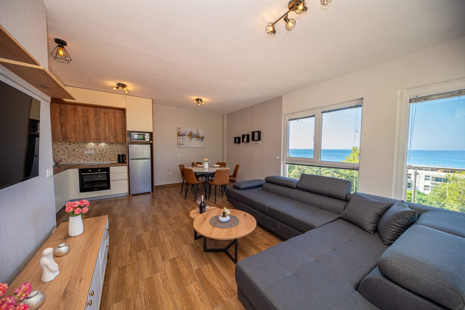 Dvosoban stan 44 apartmani brzac sutomore